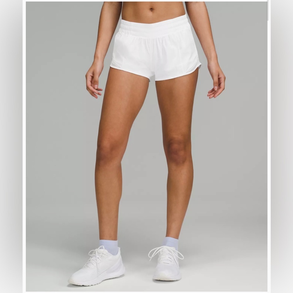 Lululemon Hotty Hot Short 2.5 | White | Size 6